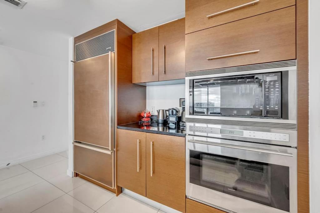 Luxury 1Br Condo W Icon Brickell-Freespa Miami Exterior photo